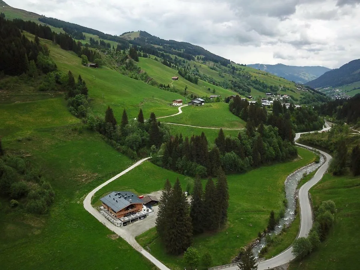 Ferienhaus Fassl Saalbach-Hinterglemm 0*,  Austria